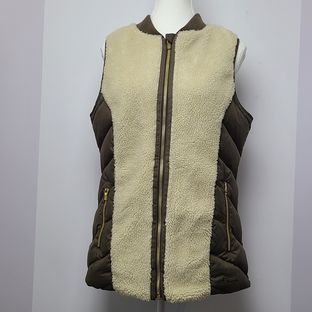 Athleta Brown Quilted Vest with Cream Sherpa Front Gorpcore Sz M